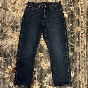 Levi’s 501 Women’s Dark Wash Ankle 28